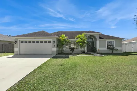 3594 Yellow Bird Ct, Saint Cloud, FL 34772
