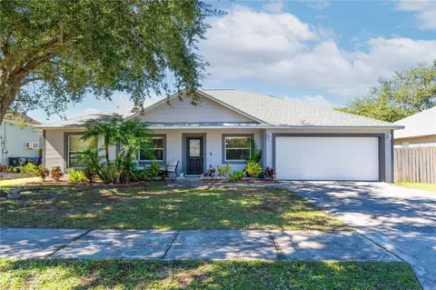 3959 Rolling Hill Dr, Titusville, FL 32796