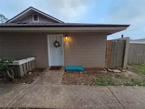 2241 W Pensacola #09, Tallahassee, FL 32304