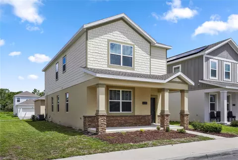 Exterior - 6449 Sprucepine Ln, Saint Cloud, FL 34771 photo 3 of 6