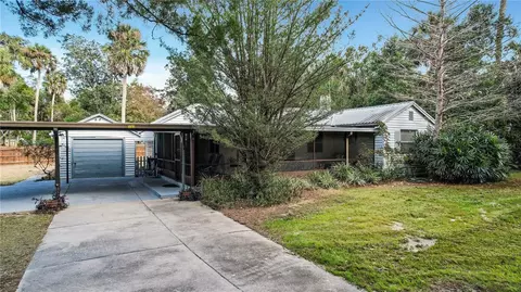 257 Desoto Ave, De Leon Springs, FL 32130