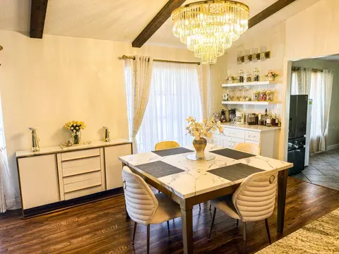 Dining - 2426 Gresham Dr, Orlando, FL 32807 photo 2 of 2