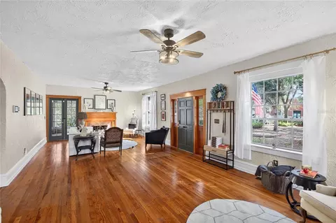 Living - 1305 Washington Ave, Eustis, FL 32726 photo 1 of 7