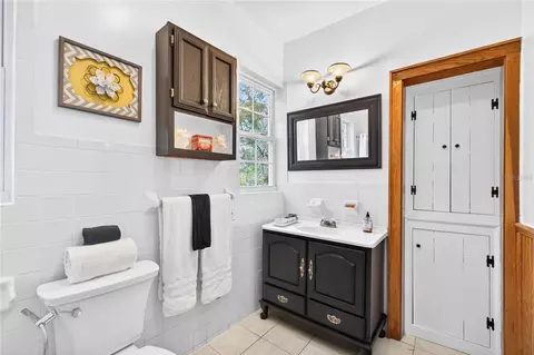 Bath - 1305 Washington Ave, Eustis, FL 32726 photo 4 of 4