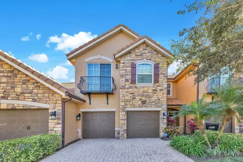 10572 Belfry Cir, Orlando, FL 32832