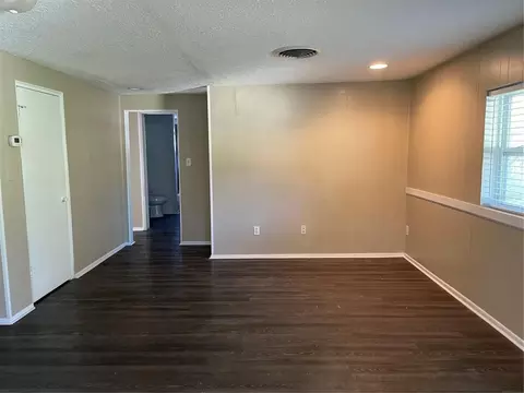Living - 206 Osceola Ave, Eustis, FL 32726 photo 5 of 5