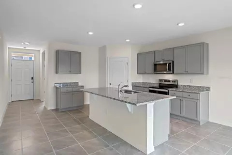 5395 Cloudberry Ave, Lakeland, FL 33811