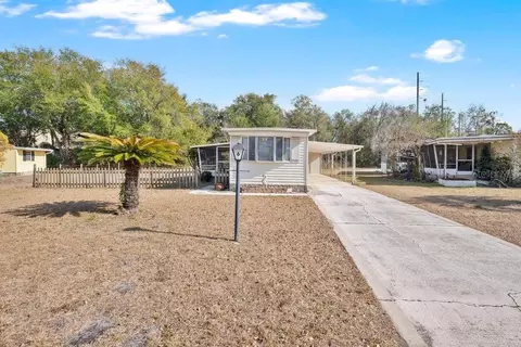 6 Florence Blvd, Debary, FL 32713