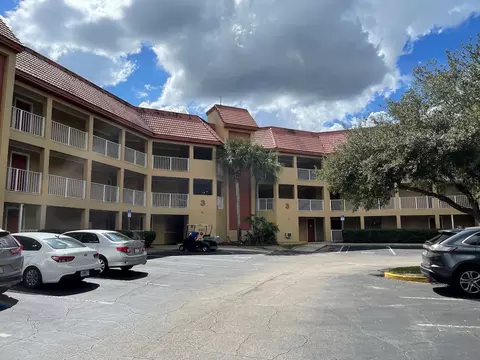 6336 Parc Corniche Dr, Orlando, FL 32821