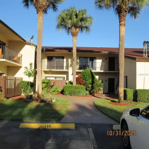 2050 Oleander Blvd # 5-202 10-106 #10-203, Fort Pierce, FL 34950