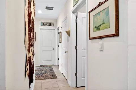 Entry Way - 508 Hickory Course Loop, Ocala, FL 34472 photo 2 of 6