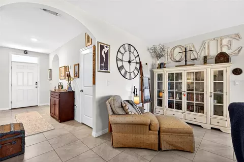 Entry Way - 508 Hickory Course Loop, Ocala, FL 34472 photo 5 of 6