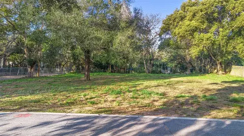 3 Rd Ave, Orlando, FL 32824