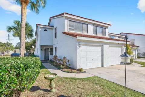 5083 Ernst Ct #62, Orlando, FL 32819
