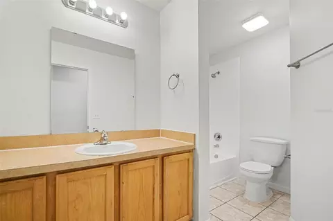 Bath - 1918 Aspenridge Ct, Ocoee, FL 34761 photo 3 of 3