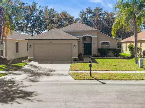 14736 Huntley Dr, Orlando, FL 32828
