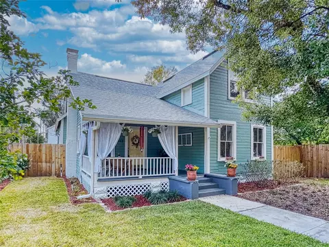 311 W 10th St, Sanford, FL 32771