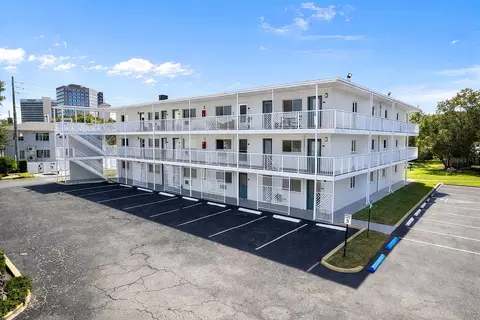 320 Lakeview St #221, Orlando, FL 32804