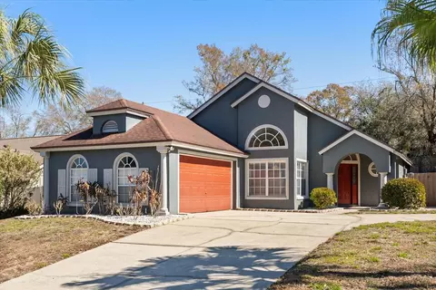 865 High Pointe Cir, Minneola, FL 34715