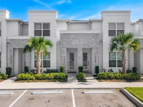 Exterior - 17230 Blessing Dr, Clermont, FL 34714 photo 2 of 11