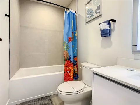 Bath - 17230 Blessing Dr, Clermont, FL 34714 photo 5 of 5