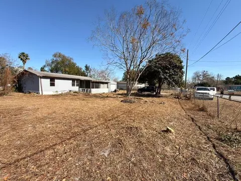9519 Clyde St, Hudson, FL 34669