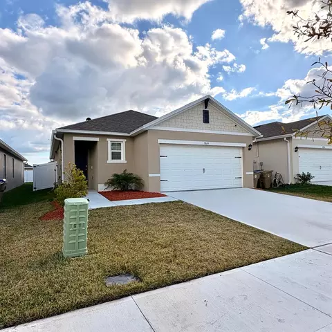 1824 Echo Valley St, Kissimmee, FL 34744