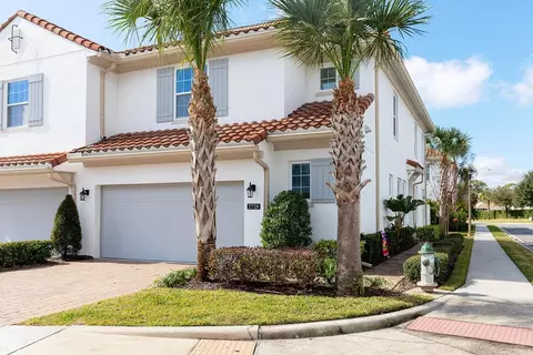 2728 Bolzano Dr, Apopka, FL 32712
