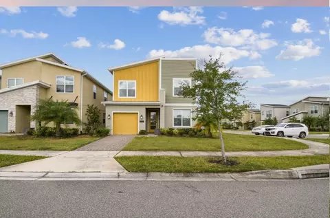 2784 Bookmark Dr, Kissimmee, FL 34746