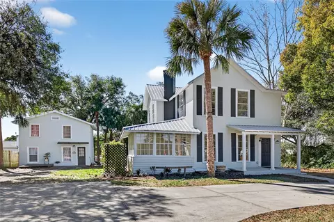 922 Washington Ave, Eustis, FL 32726