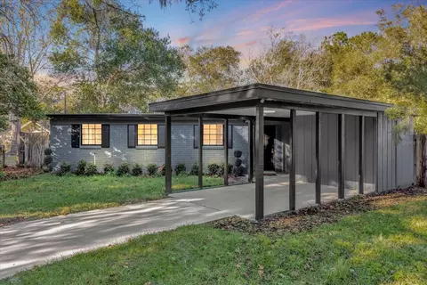 409 Oakhurst St, Altamonte Springs, FL 32701