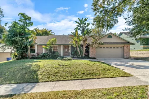 1113 Climbing Rose Dr, Orlando, FL 32818