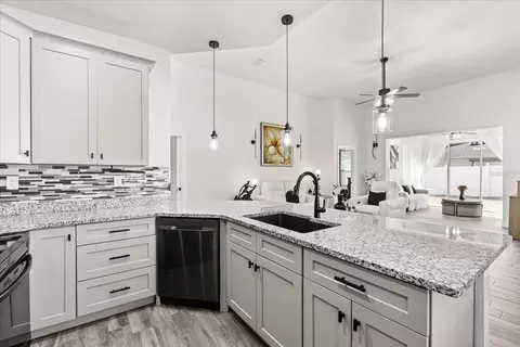 Kitchen - 7646 SW 129th Pl, Ocala, FL 34473 photo 2 of 2