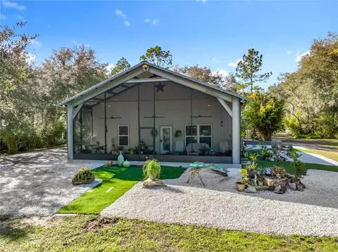 1825 Pams Way, Geneva, FL 32732