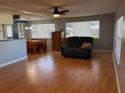 124 Cedar St, Edgewater, FL 32141 photo 2