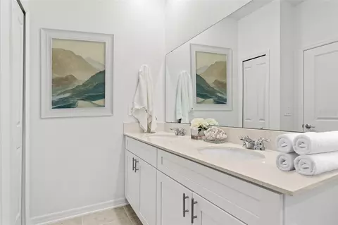 Bath - 5631 Nina Way, Saint Cloud, FL 34771 photo 4 of 4