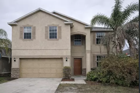 525 19th St NW, Ruskin, FL 33570