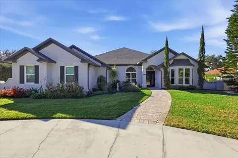 2512 Park Royal Dr, Windermere, FL 34786 photo 1