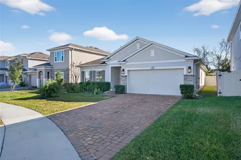 1245 Celery Oaks Ln, Sanford, FL 32771