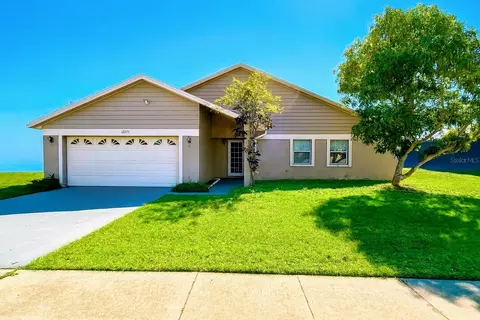 12255 Florida Woods Ln, Orlando, FL 32824