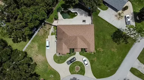 4 Weston Rd, Leesburg, FL 34748