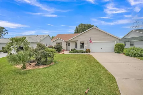 8371 SE 168th Trinity Pl, The Villages, FL 32162