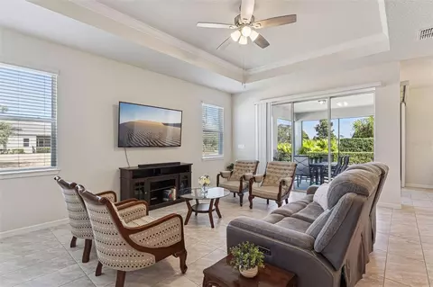Living - 6237 Citrus Grove Ct, Saint Cloud, FL 34771 photo 3 of 3