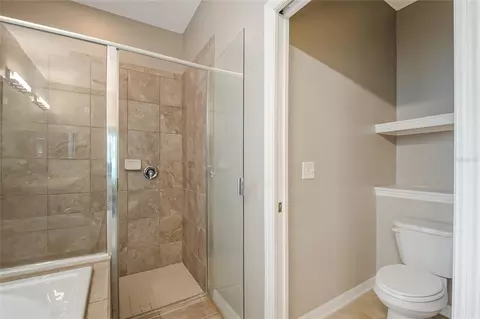 Bath - 6844 Sundrop St, Harmony, FL 34773 photo 2 of 5
