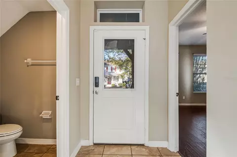 Entry Way - 6844 Sundrop St, Harmony, FL 34773 photo 2 of 7
