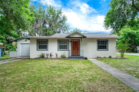 308 S Palm Ave, Howey In The Hills, FL 34737
