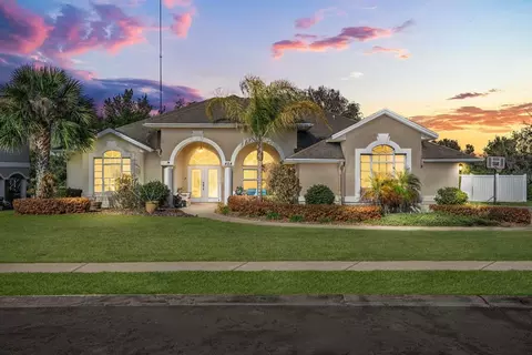 424 Caddie Dr, Debary, FL 32713