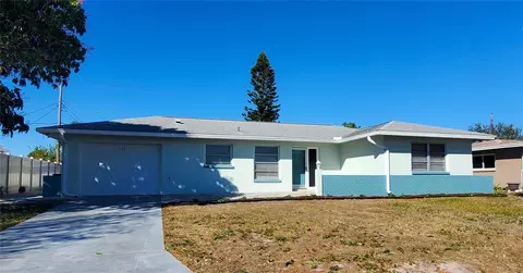 531 S Neponsit Dr, Venice, FL 34293