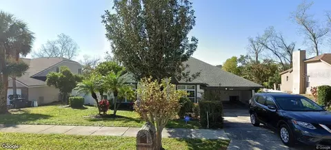7451 High Lake Dr, Orlando, FL 32818