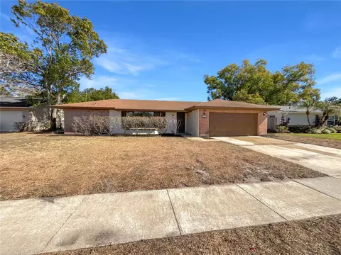 2052 Leanne Ct, Winter Park, FL 32792